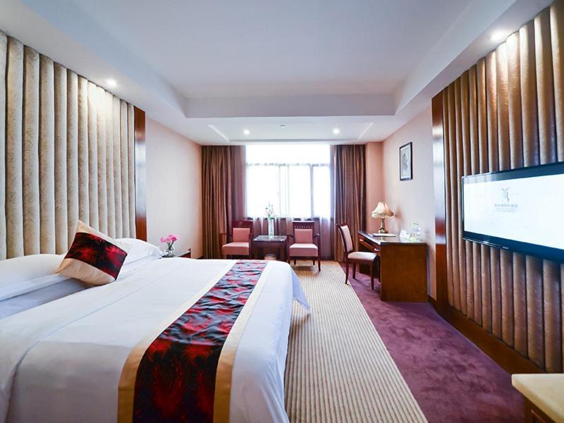 Vienna Hotel Nanning Jiangnan Wanda Екстериор снимка