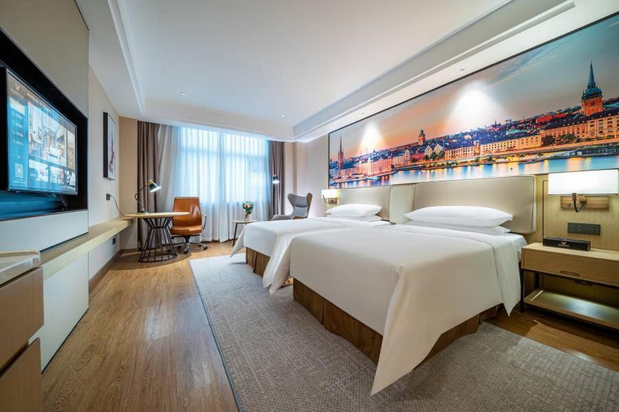 Vienna Hotel Nanning Jiangnan Wanda Екстериор снимка