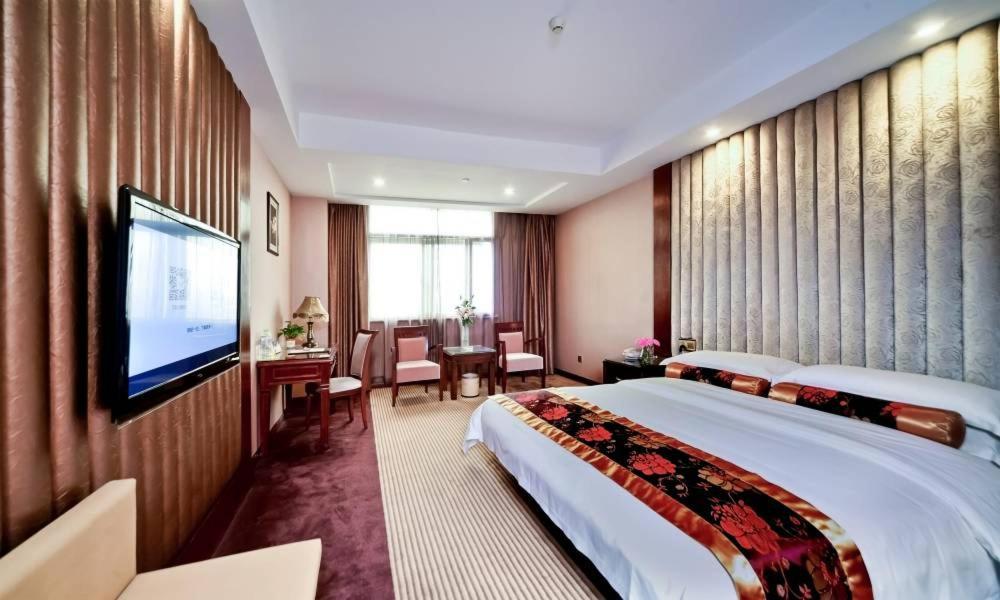 Vienna Hotel Nanning Jiangnan Wanda Екстериор снимка